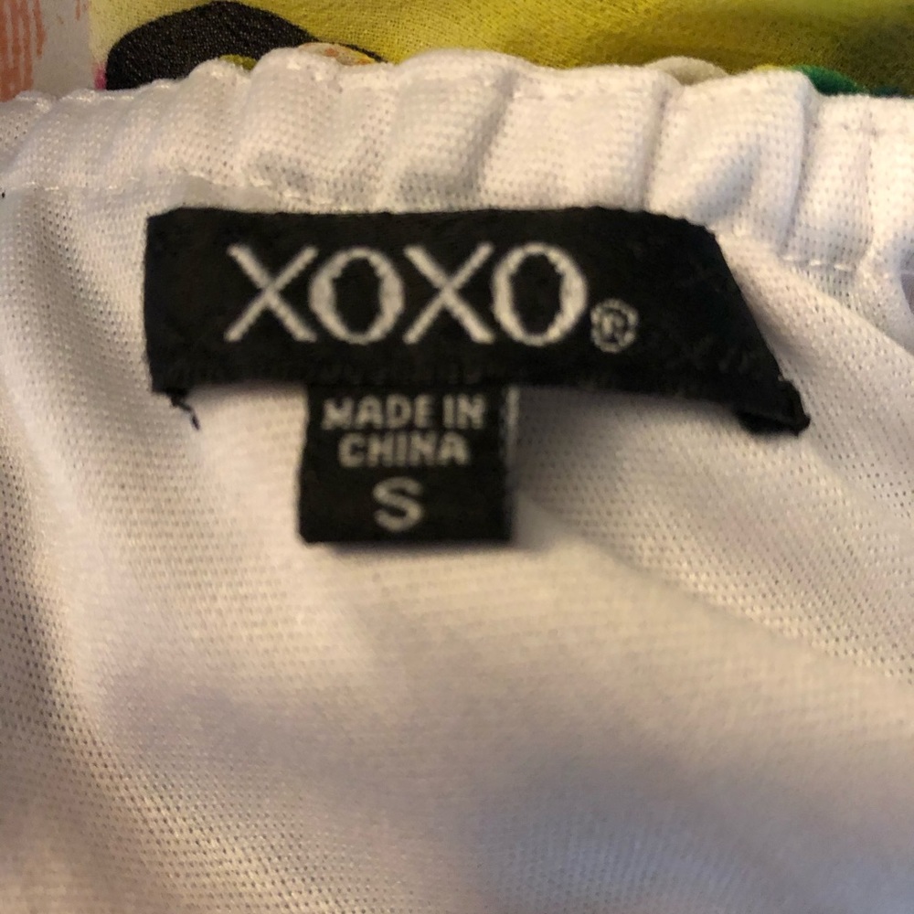 XOXO One Shoulder•Multi Color Ruffle Blouse - Picture 4 of 4